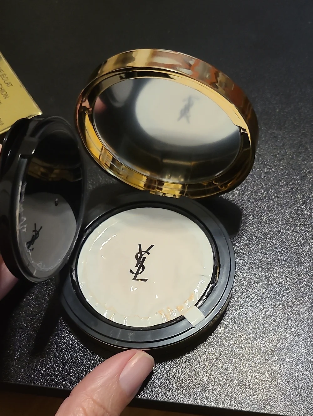 YSL Touche Éclat Glow-Pact Cushion Foundation in B10 Porcelain